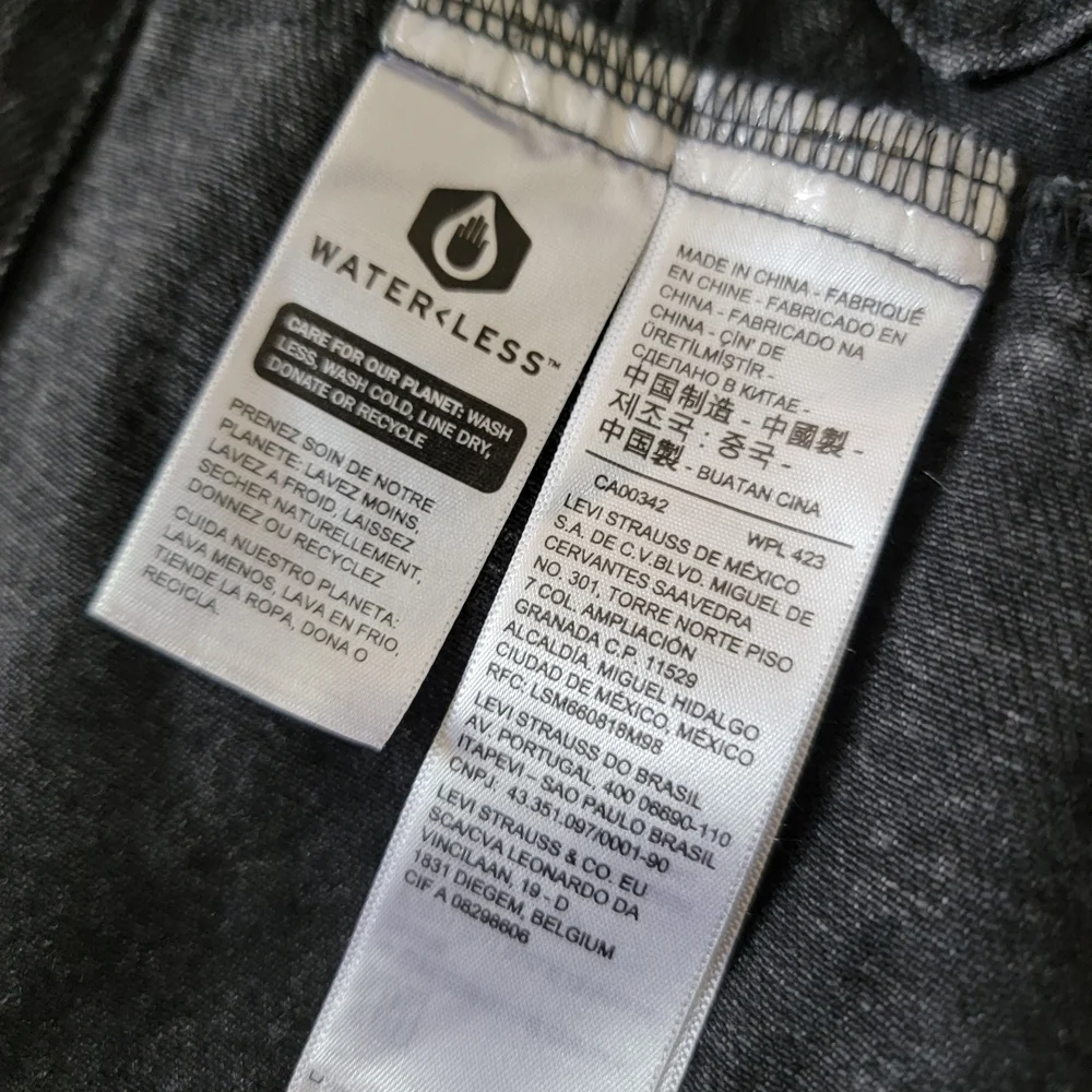 LEVIS Vintage Fit Hybrid Hooded Denim Trucker Hoodie Jean Jacket Mens  Medium - Picture 5 of 8